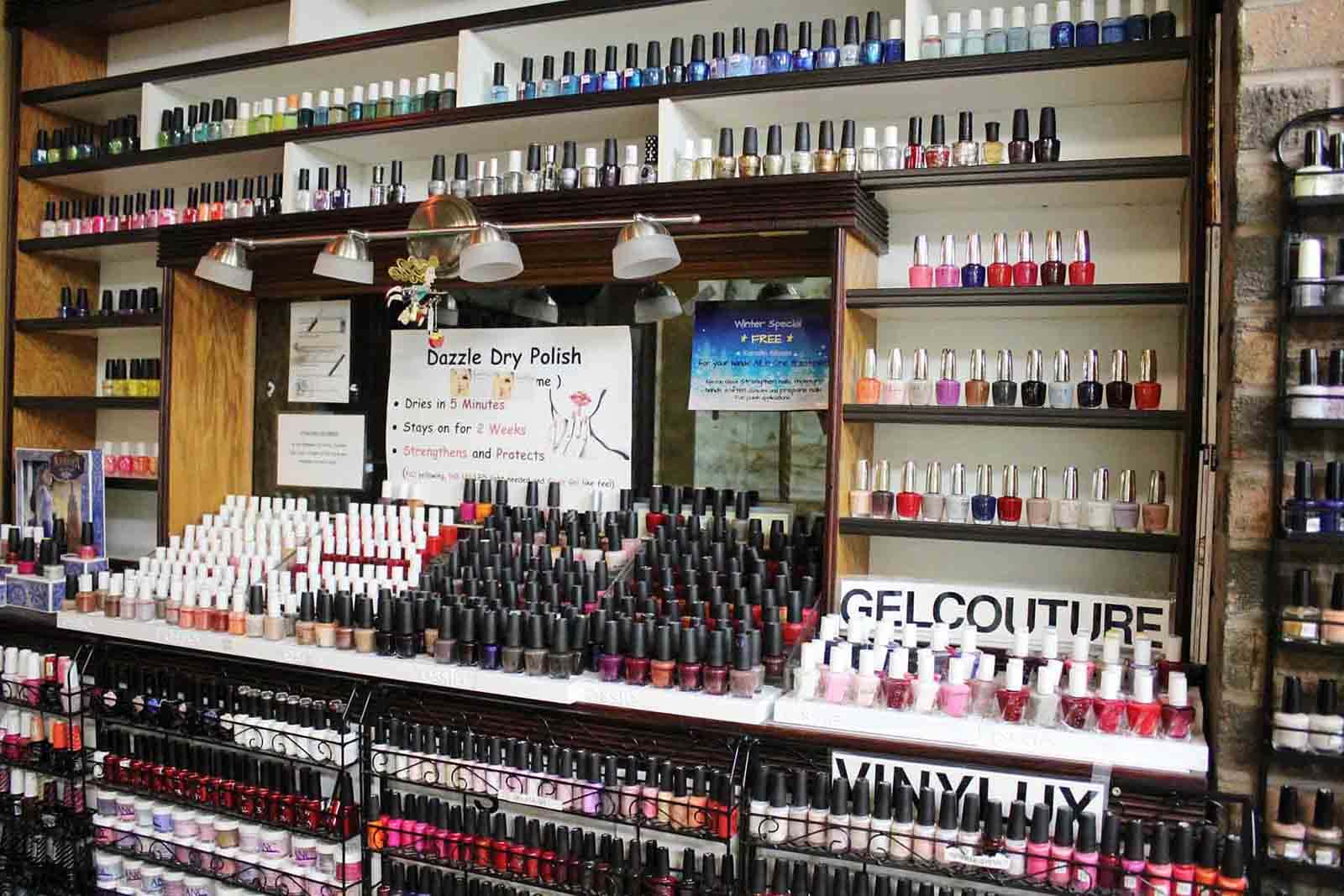 Twinkling Nails in Ambler, PA 19002