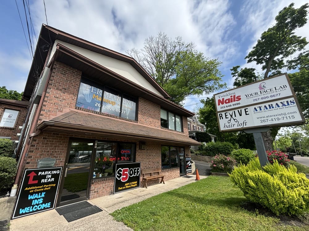 twinkling nails pedicure chairs